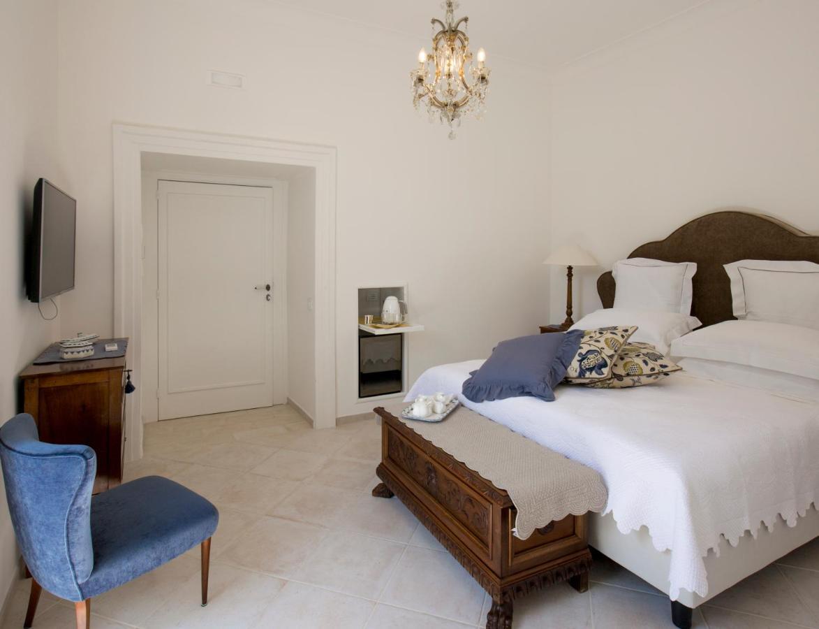 Palazzo Cacace Relais Hotel เมตา ภายนอก รูปภาพ